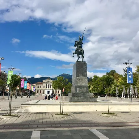 Vincent - Central 2 Bedroom 79sqm *